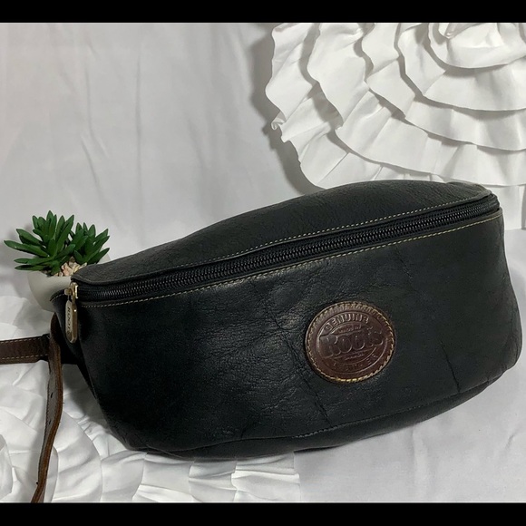 Roots Handbags - Vintage Roots Fanny pack